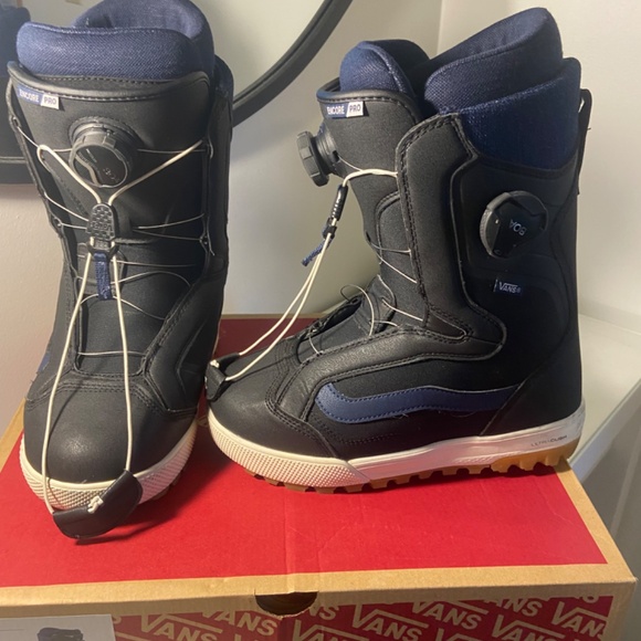 Vans Encore Pro Snowboard Boots - Black and Navy - Picture 7 of 7